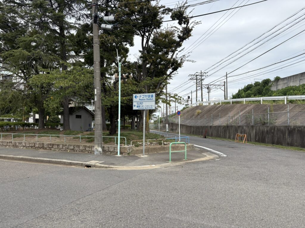 ナゴヤ球場への道のり