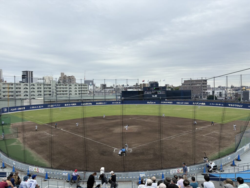ナゴヤ球場のグラウンド