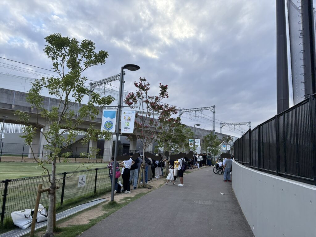 タイガース練習場横の通路