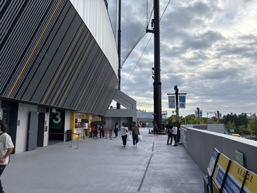 SGLのコンコース