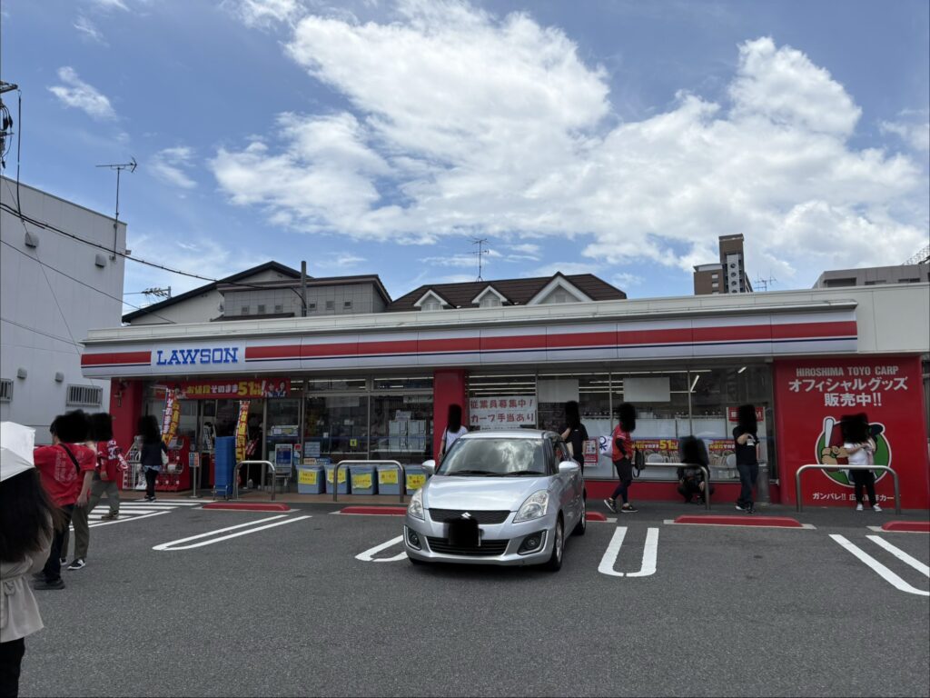 赤いローソン